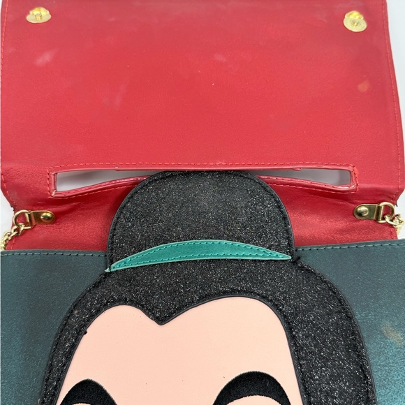Danielle Nicole x Disney Mulan Crossbody Bag princess - Picture 6 of 7